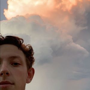 Meet your Posher, Miles